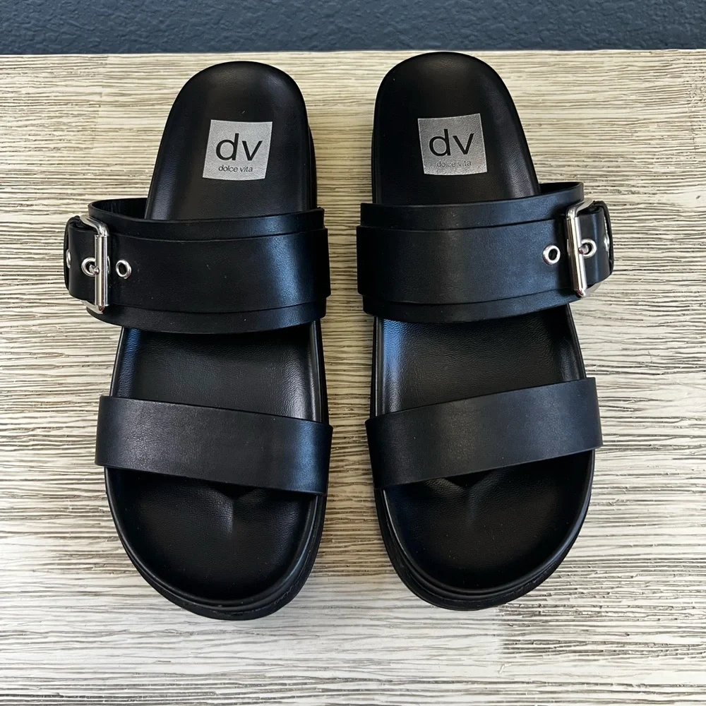 GREAT CONDITION!!!! Dolce Vita Annie Black Slide Sandals